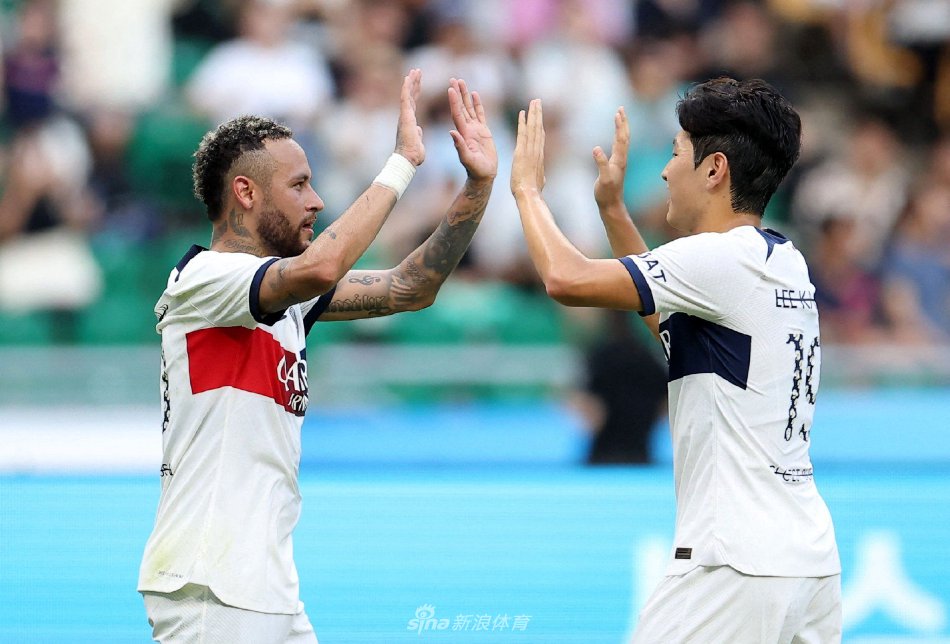 巴萨就展现 巴萨就展现