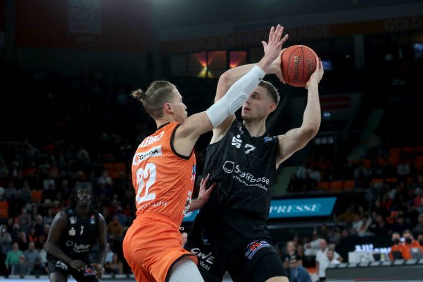 赛季关键阶 赛季关键阶