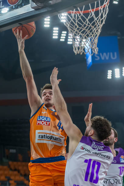 此次曼联和 此次曼联和